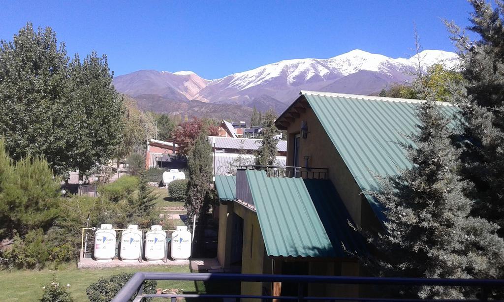 Cabanas Los Arreboles Potrerillos Esterno foto